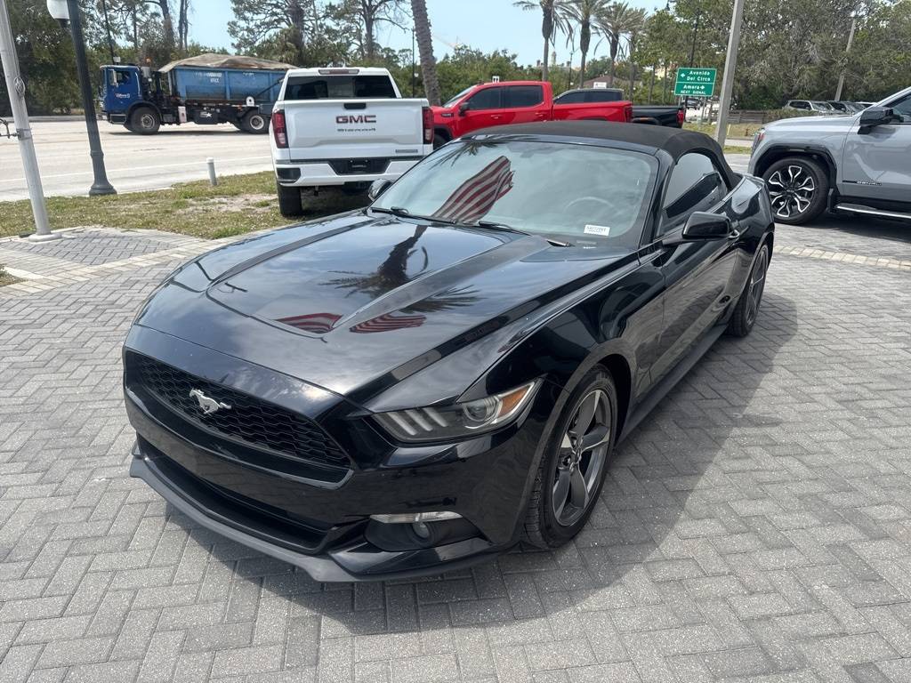2015 Ford Mustang V6 — Convertible — 117,611 mi — Venice, FL