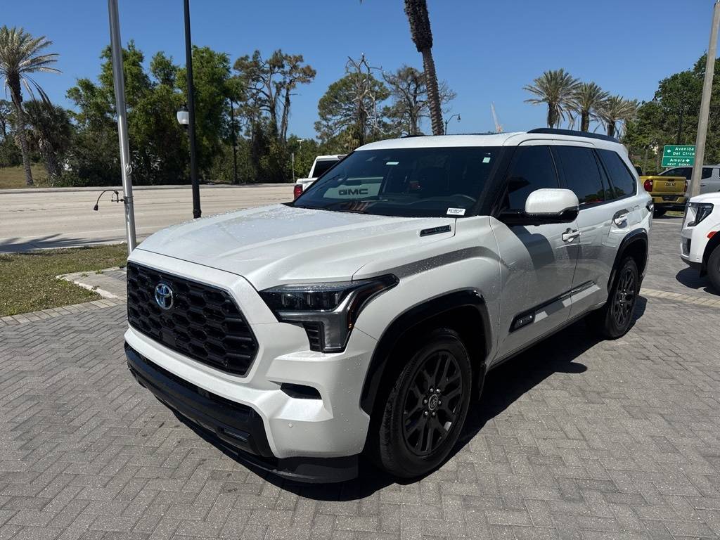 2023 Toyota Sequoia SR5 — SUV — 11,687 mi — Venice, FL