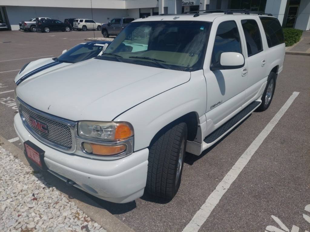 2005 GMC Yukon Denali — SUV — 211,525 mi — Venice, FL