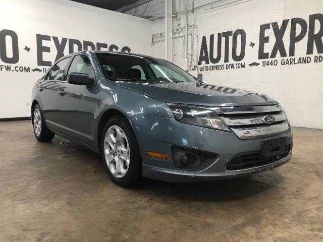 2011 Ford Fusion SE — Sedan — 213,716 mi — Dallas, TX