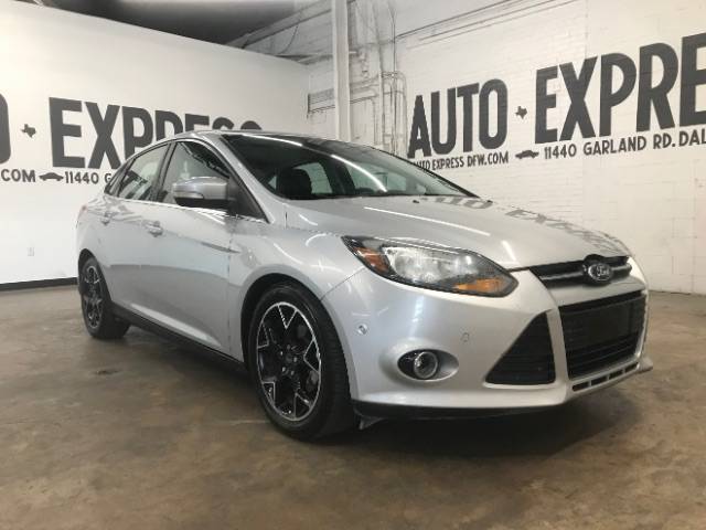 2012 Ford Focus Titanium — Sedan — 142,798 mi — Dallas, TX