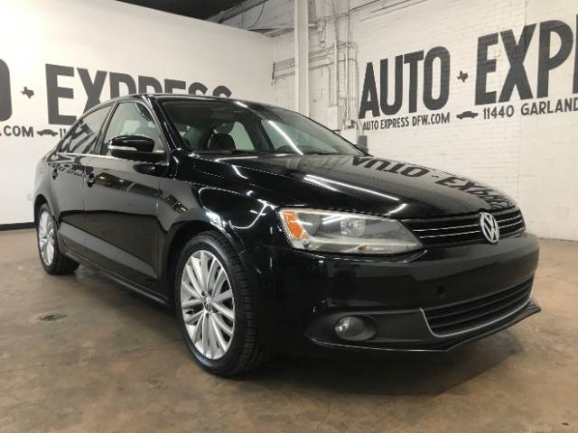 2012 Volkswagen Jetta SEL — Sedan — 199,187 mi — Dallas, TX