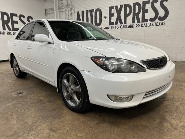 2005 Toyota Camry SE V6 — Sedan — 154,274 mi — Dallas, TX