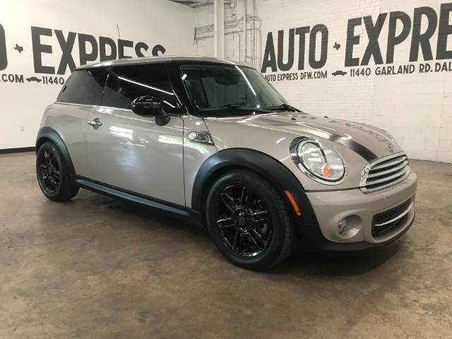 2013 MINI Hardtop Cooper — Hatchback — 110,924 mi — Dallas, TX