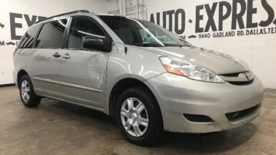 2010 Toyota Sienna LE