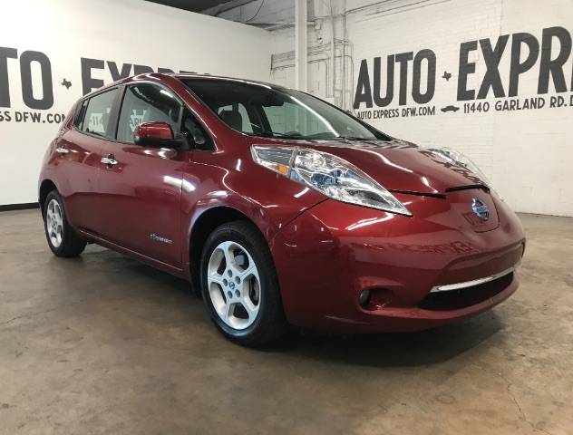 2013 Nissan LEAF SV — Hatchback — 97,366 mi — Dallas, TX