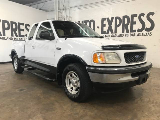 1997 Ford F-150 XL — Pickup Truck — 213,000 mi — Dallas, TX