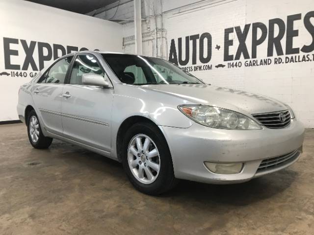 2005 Toyota Camry LE — Sedan — 145,255 mi — Dallas, TX