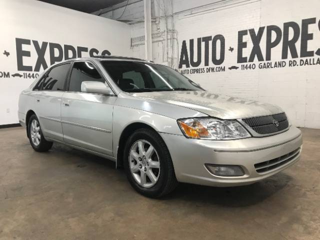 2001 Toyota Avalon XLS — Sedan — 210,890 mi — Dallas, TX