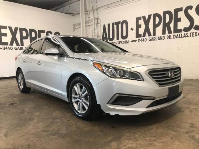 2016 Hyundai Sonata SE — Sedan — 116,390 mi — Dallas, TX