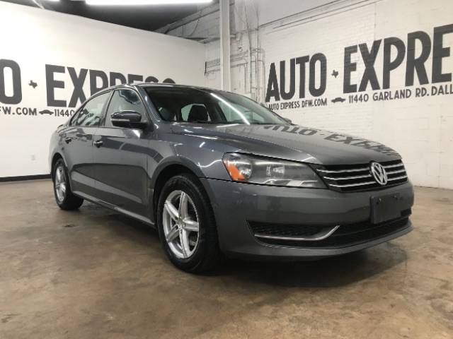 2014 Volkswagen Passat S — Sedan — 110,992 mi — Dallas, TX