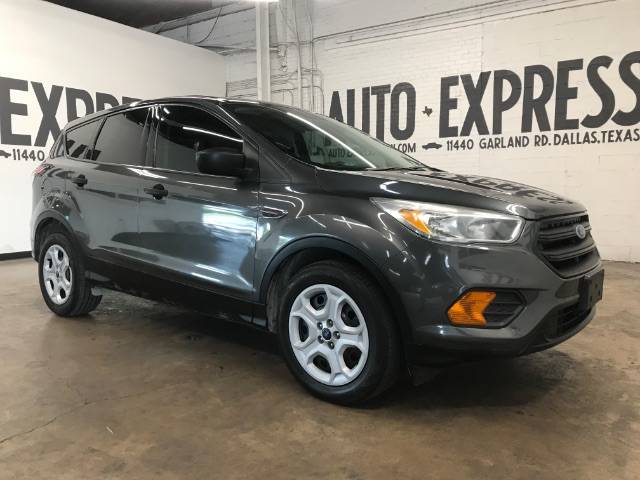 2017 Ford Escape S — SUV — 186,266 mi — Dallas, TX
