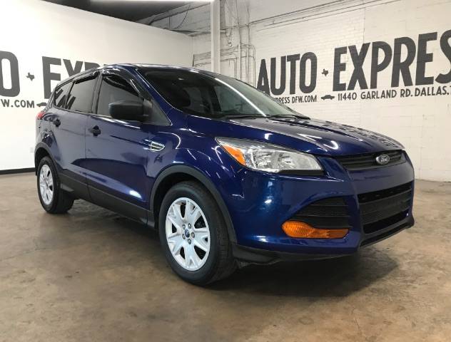 2016 Ford Escape S — SUV — 180,608 mi — Dallas, TX