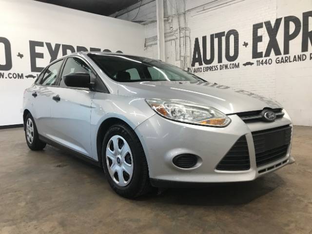 2014 Ford Focus S — Sedan — 137,674 mi — Dallas, TX