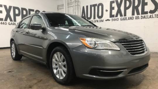 2013 Chrysler 200 Touring