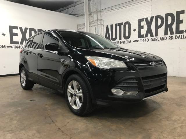 2014 Ford Escape SE — SUV — 111,562 mi — Dallas, TX