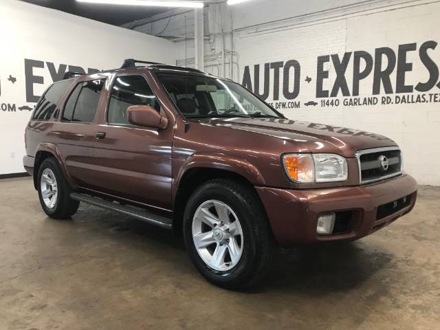 2003 Nissan Pathfinder LE — SUV — 84,425 mi — Dallas, TX