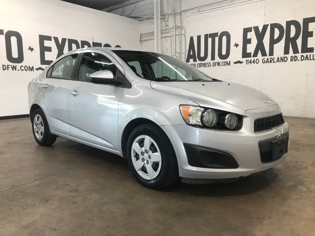 2013 Chevrolet Sonic LS — Sedan — 159,999 mi — Dallas, TX