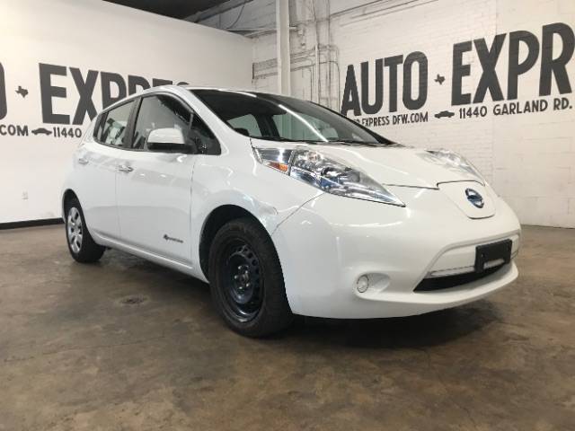 2013 Nissan LEAF S — Hatchback — 100,152 mi — Dallas, TX