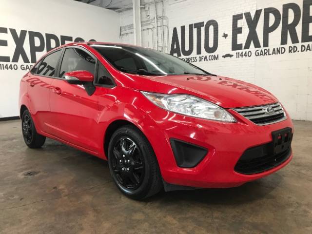 2013 Ford Fiesta SE — Sedan — 81,314 mi — Dallas, TX