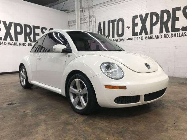 2008 Volkswagen New Beetle Triple White — Hatchback — 167,475 mi — Dallas, TX