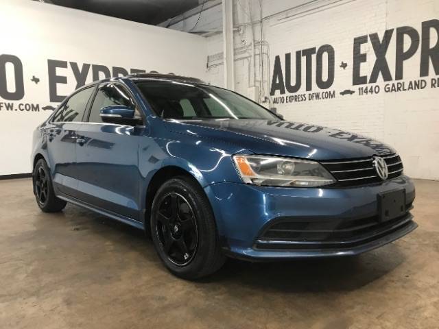 2015 Volkswagen Jetta 1.8T SE — Sedan — 141,021 mi — Dallas, TX