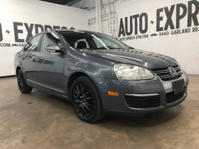 2010 Volkswagen Jetta S — Sedan — 220,221 mi — Dallas, TX