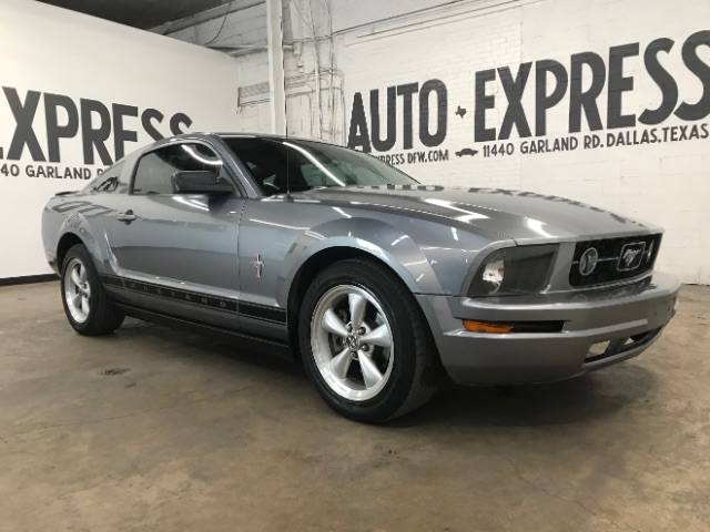 2007 Ford Mustang Deluxe — Coupe — 202,381 mi — Dallas, TX