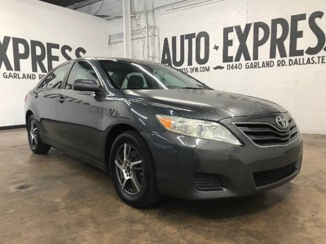 2011 Toyota Camry LE — Sedan — 187,732 mi — Dallas, TX