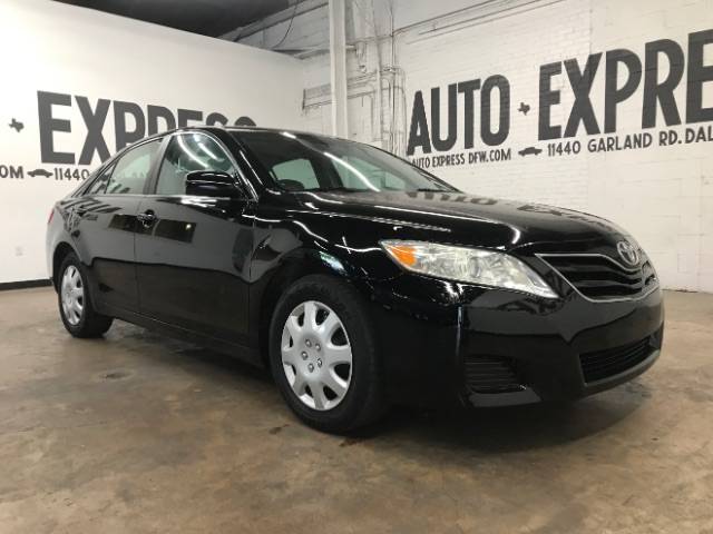 2010 Toyota Camry LE — Sedan — 174,435 mi — Dallas, TX