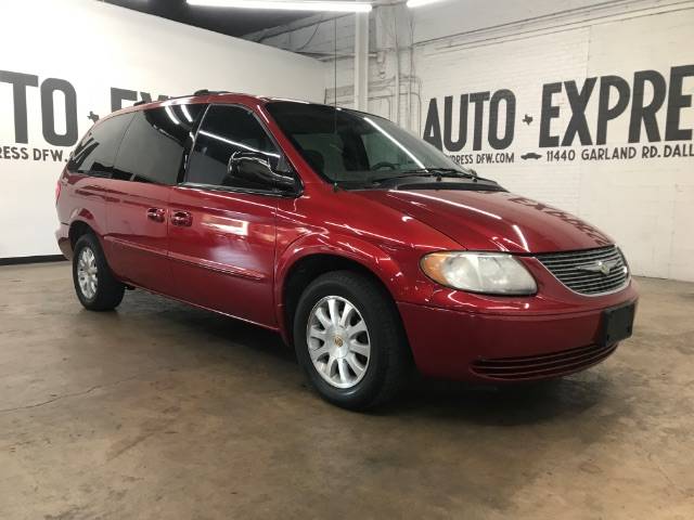 2002 Chrysler Town & Country EX — Minivan — 113,838 mi — Dallas, TX