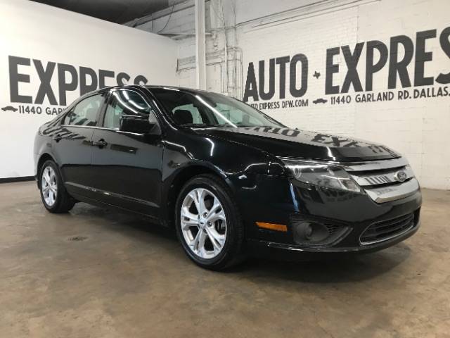 2012 Ford Fusion SE — Sedan — 140,392 mi — Dallas, TX