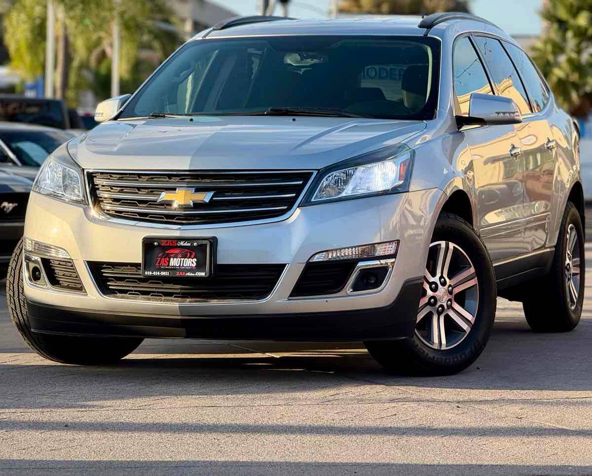 2017 Chevrolet Traverse LT — SUV — 77,149 mi — San Diego, CA