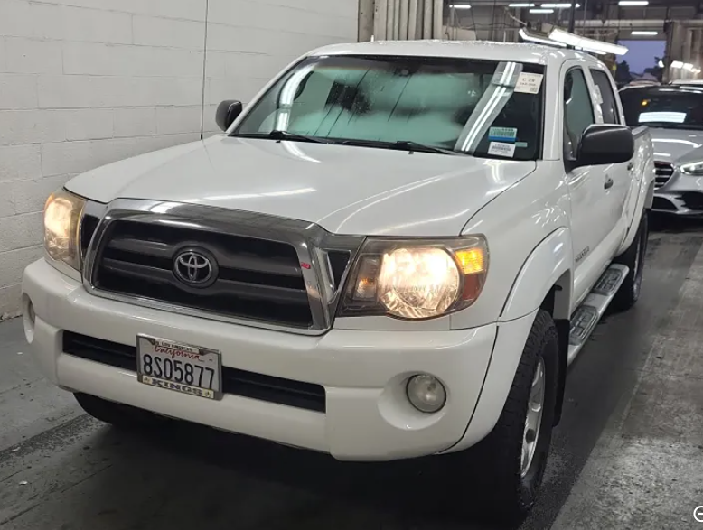 2009 Toyota Tacoma Base — Pickup Truck — 183,356 mi — San Diego, CA