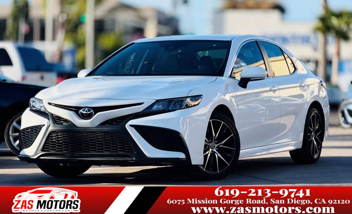 2022 Toyota Camry SE — Sedan — 20,862 mi — San Diego, CA