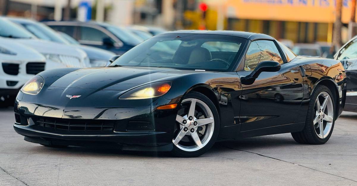 2005 Chevrolet Corvette Base