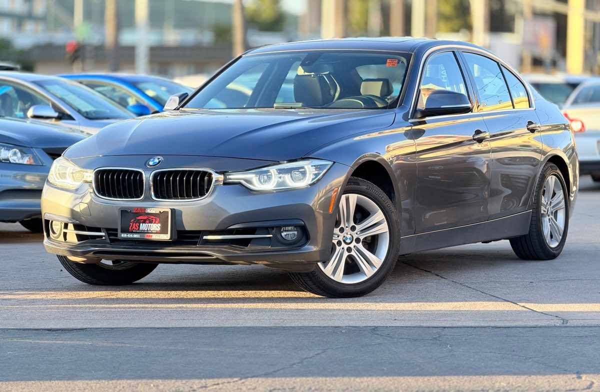 2018 BMW 3 Series 330i