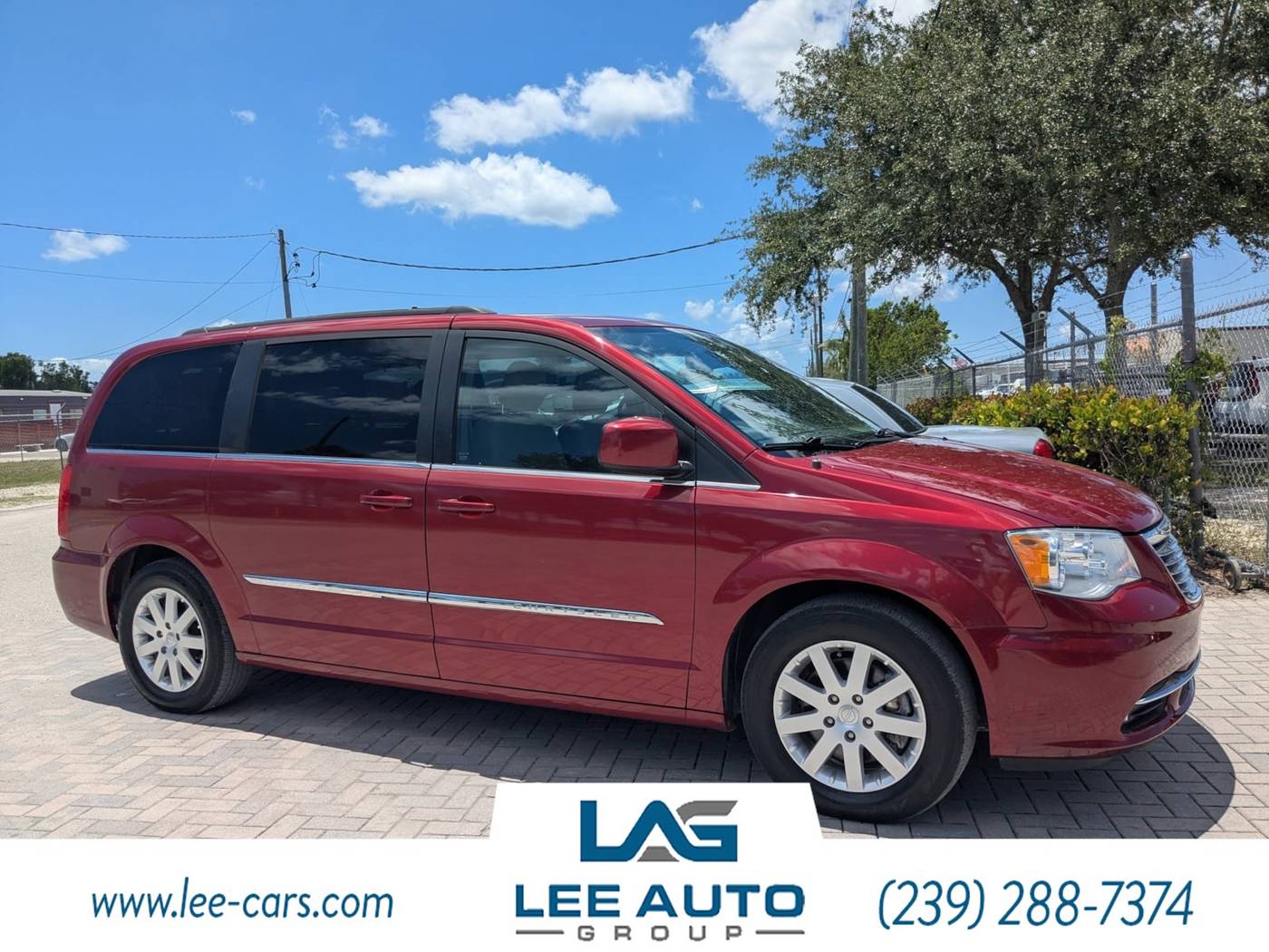 2015 Chrysler Town & Country Touring — Minivan — 51,416 mi — Fort Myers, FL