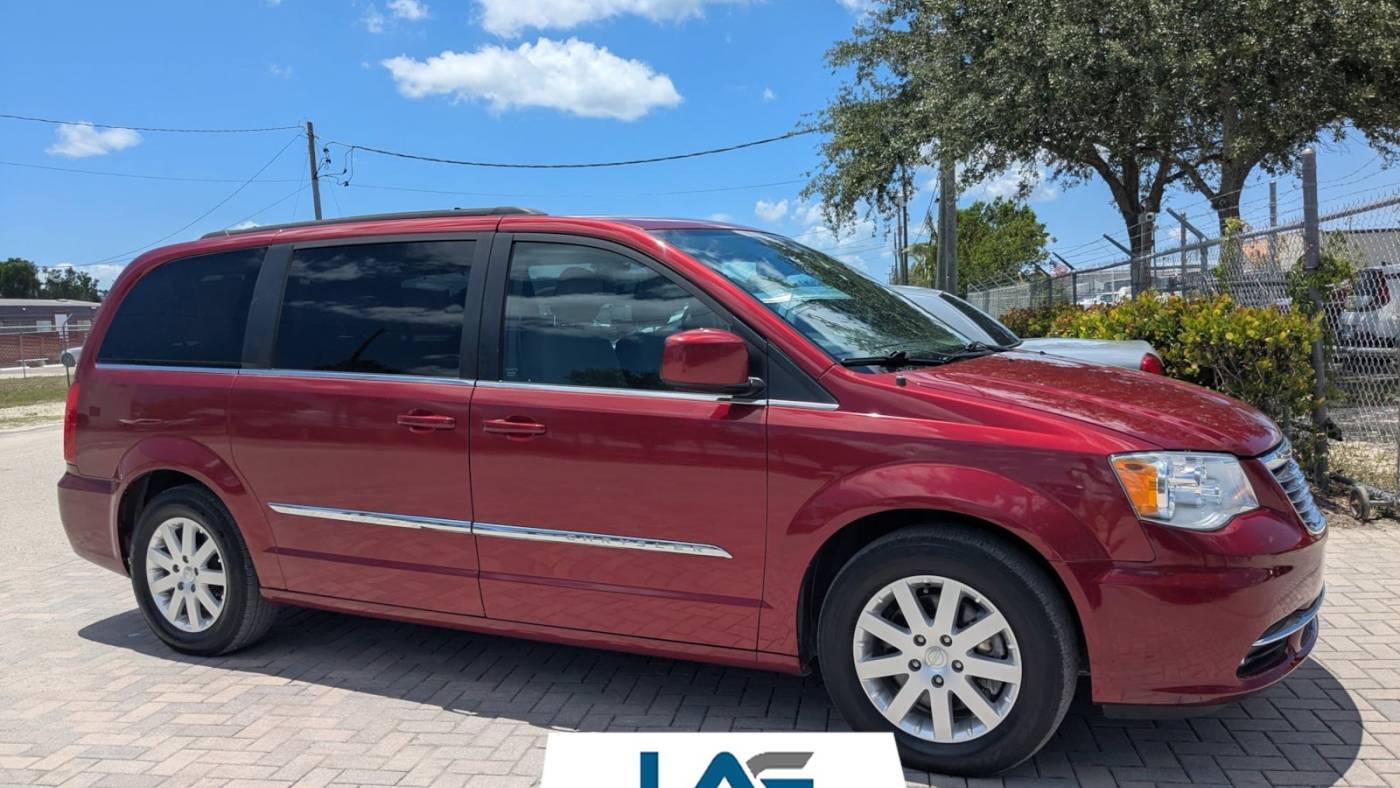 2015 Chrysler Town and Country Touring
