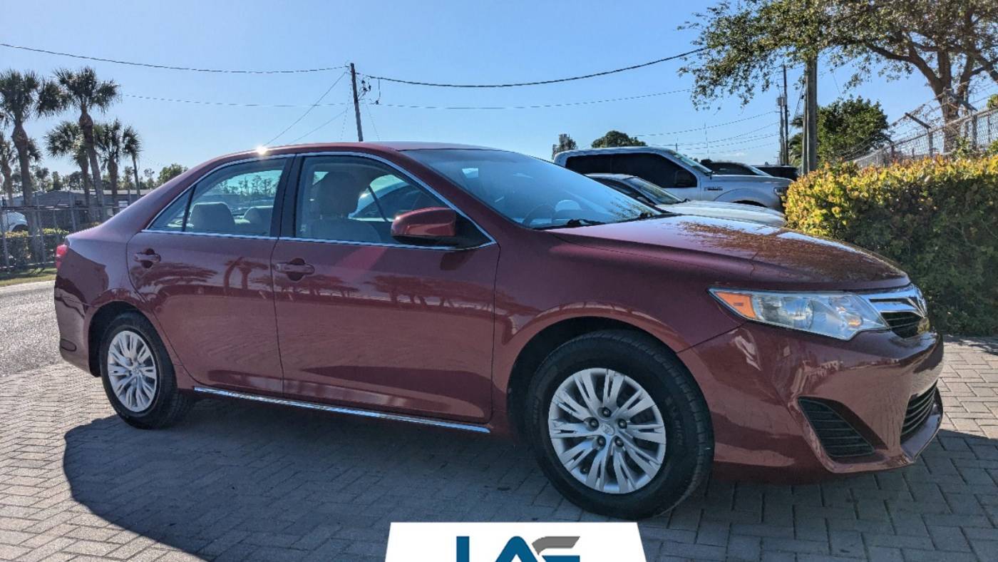 2014 Toyota Camry LE — Sedan — 143,252 mi — Fort Myers, FL