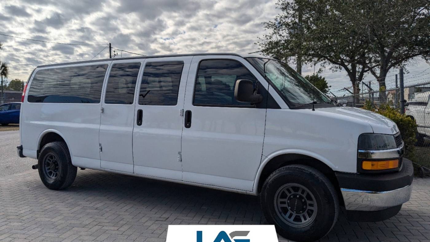 2021 Chevrolet Express Passenger LS — Passenger Van — 90,630 mi — Fort Myers, FL