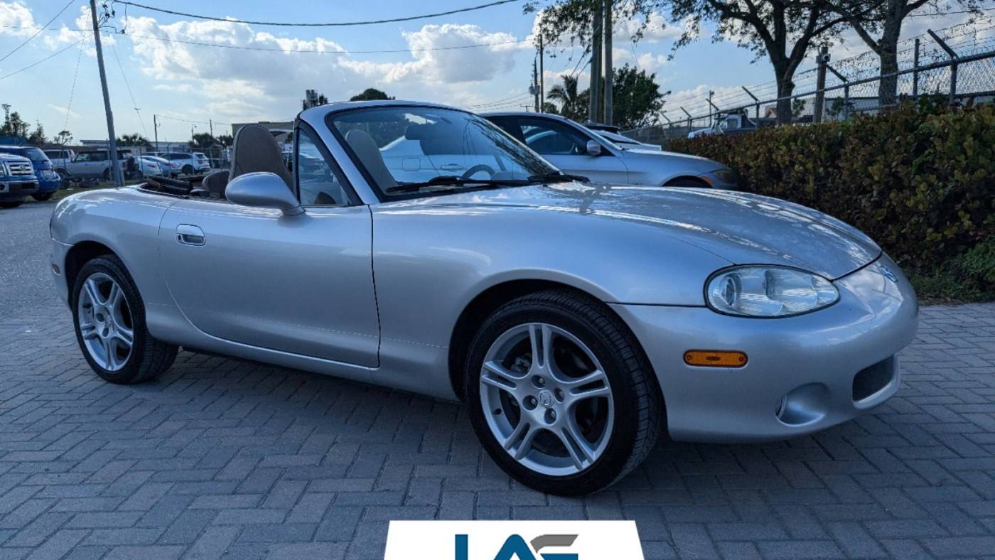 2004 Mazda MX-5 Miata LS