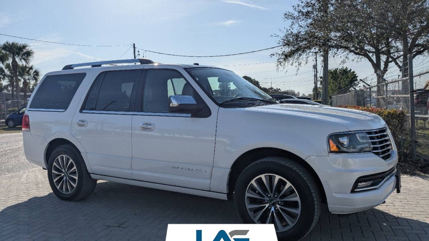 2016 Lincoln Navigator Select