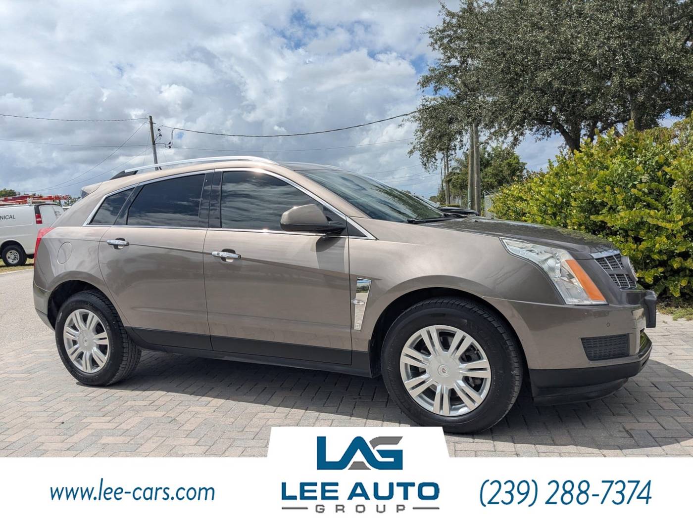 2011 Cadillac SRX Luxury Collection — SUV — 98,622 mi — Fort Myers, FL