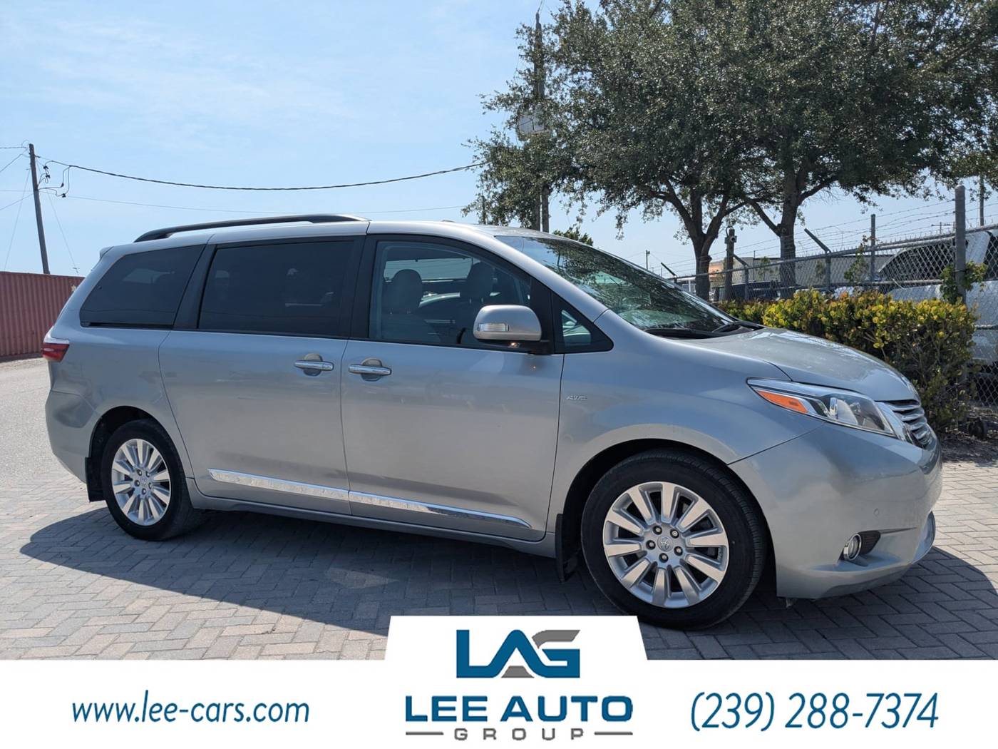 2016 Toyota Sienna XLE Premium — Minivan — 65,124 mi — Fort Myers, FL