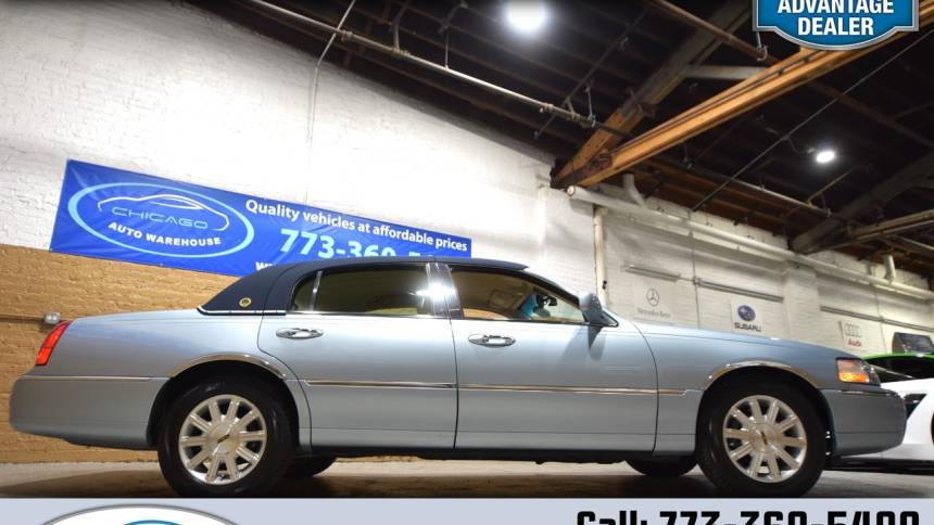 2008 Lincoln Town Car Limited — Sedan — 31,904 mi — Chicago, IL