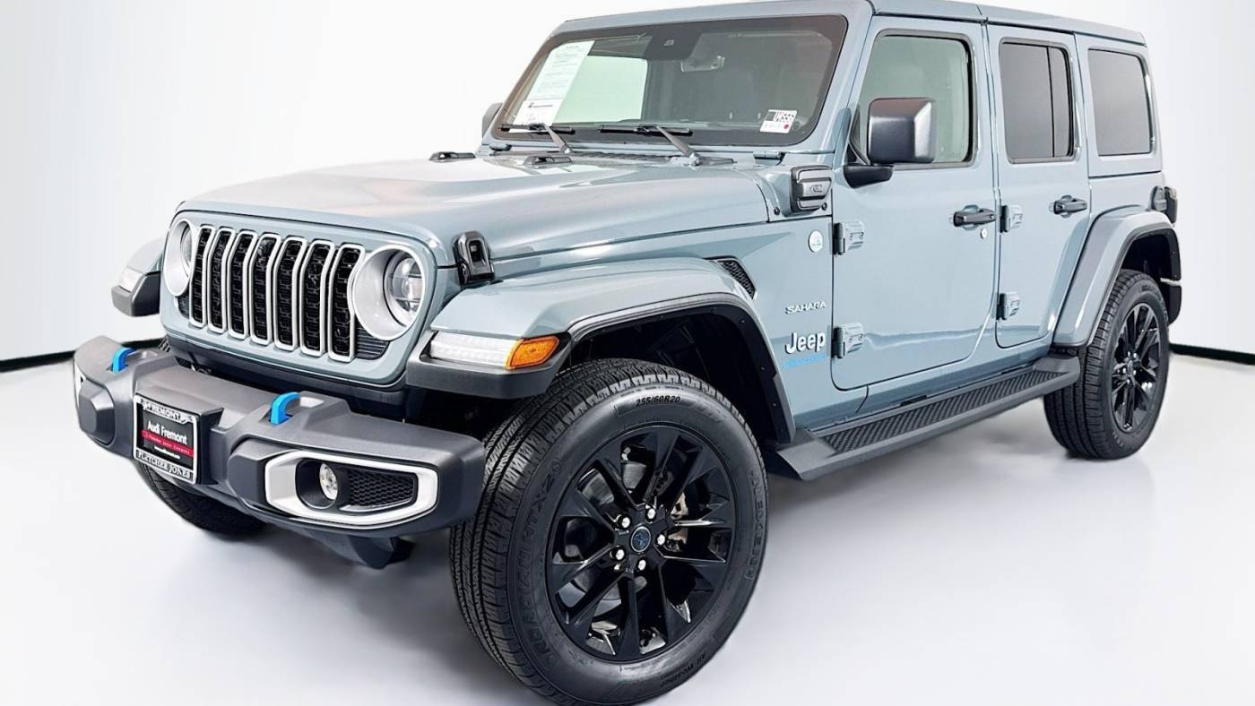 2024 Jeep Wrangler Sahara — SUV — 3,166 mi — Fremont, CA