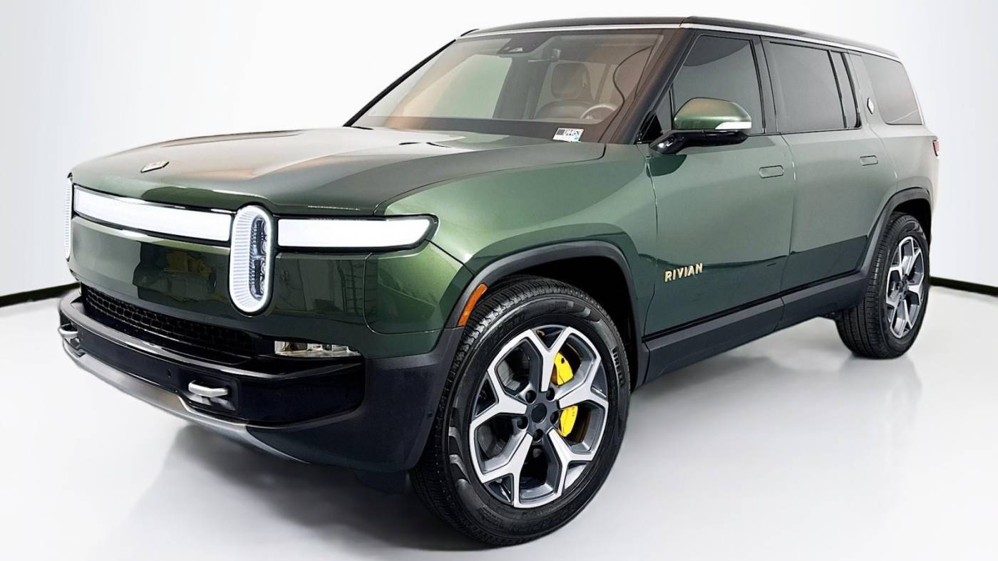 2024 Rivian R1S Adventure — SUV — 4,490 mi — Fremont, CA