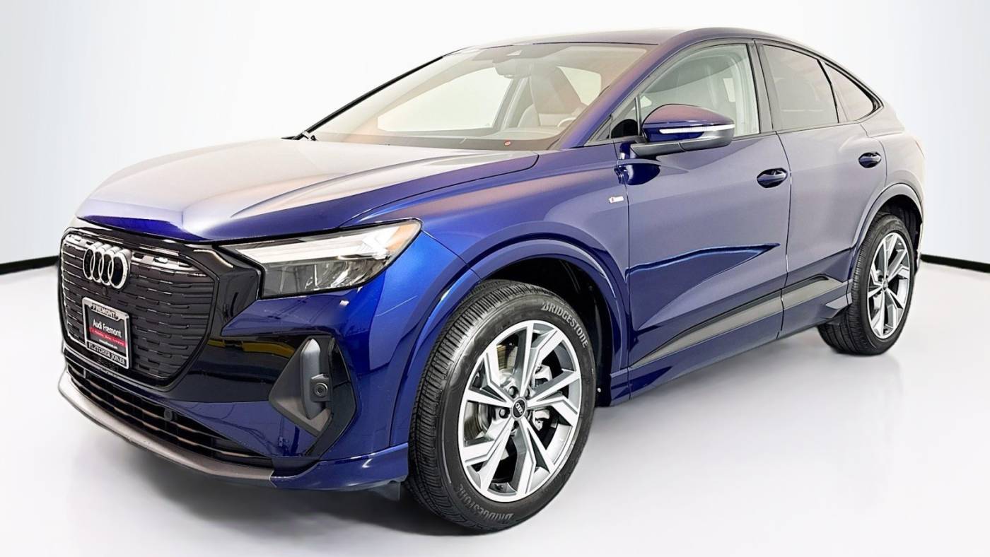 2023 Audi Q4 e-tron Premium — SUV — 5,934 mi — Fremont, CA
