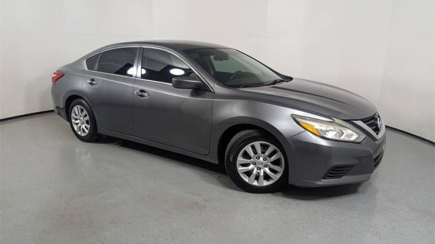 2016 Nissan Altima 2.5 — Sedan — 118,004 mi — Lake Park, FL